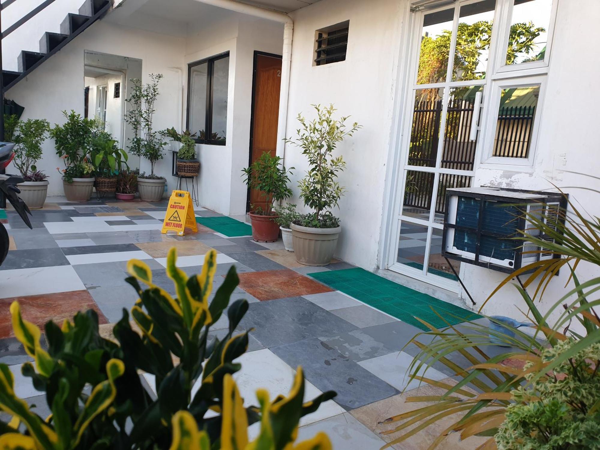 Tacloban Evmc Gdex Transient House Apartment Room photo